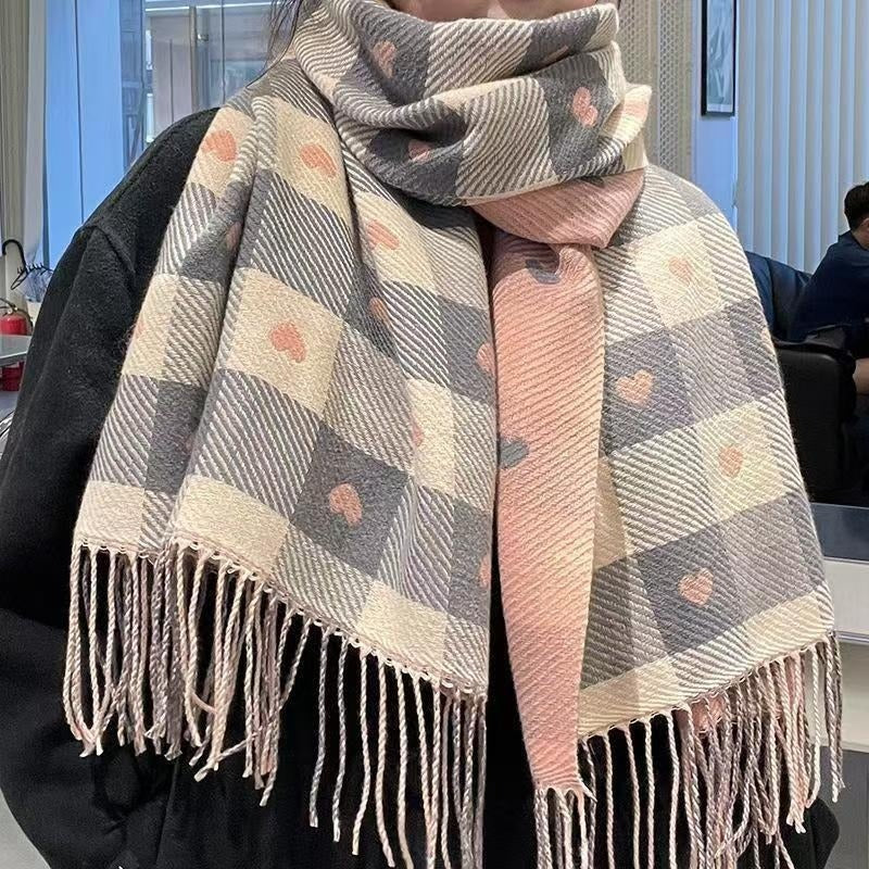 The Amoreé Heart Plaid Scarf